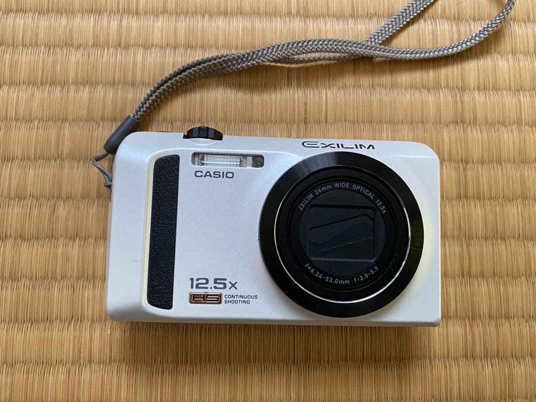 CASIO EXILIM 12.5倍デジタルズームEX-ZR300 完動品 - メルカリ