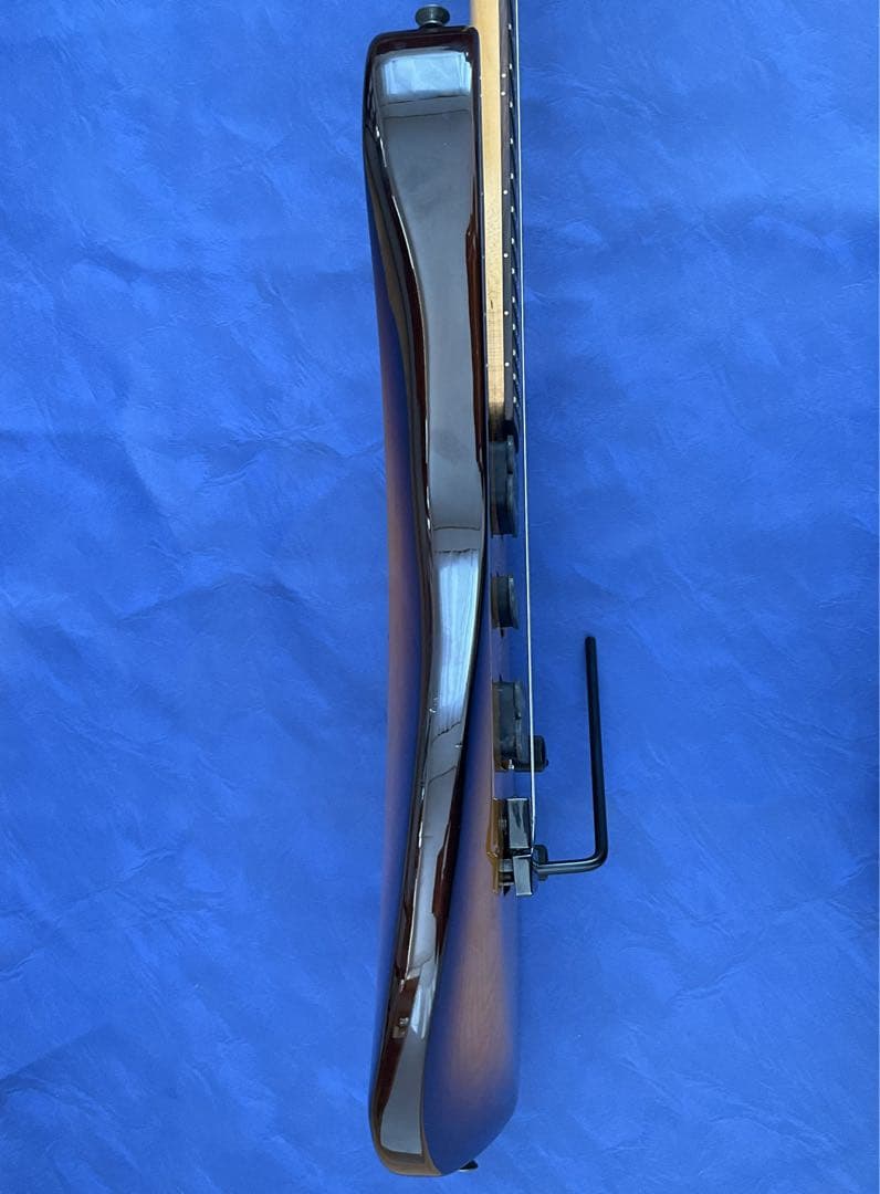 玄人向け】Fernandes FR ブラウンバースト【特殊トレモロ】 - メルカリ