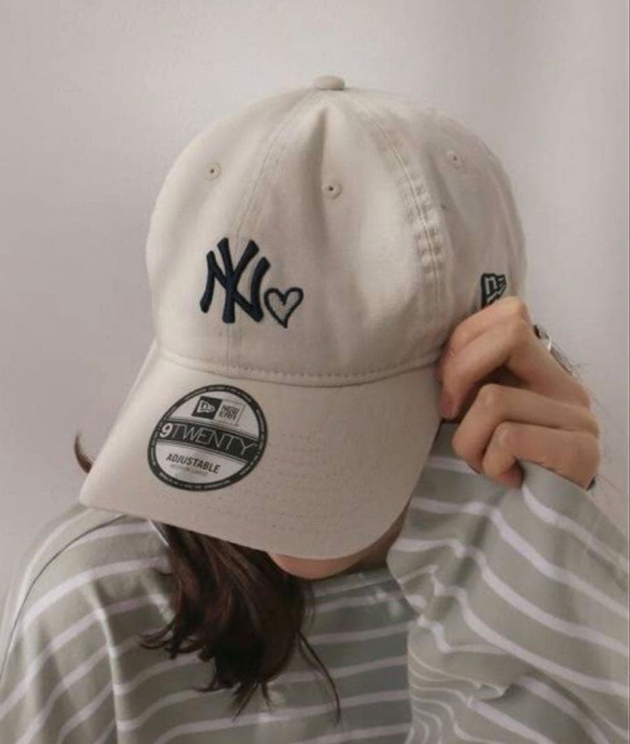 Olu. ニューエラ NEWERA キャップ ハート ベージュ - メルカリ