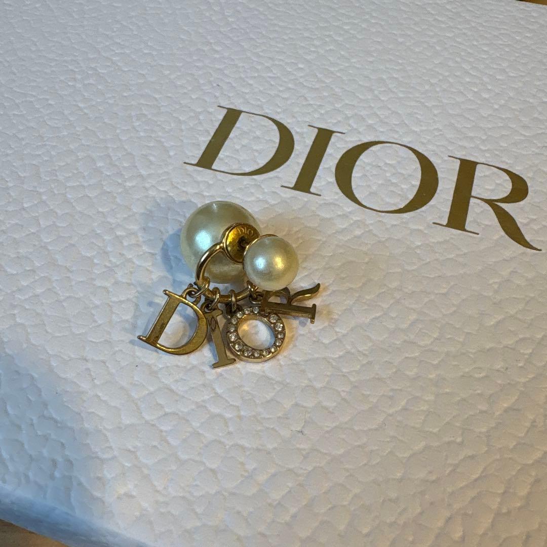 Christian Dior ピアス 片耳 - メルカリ