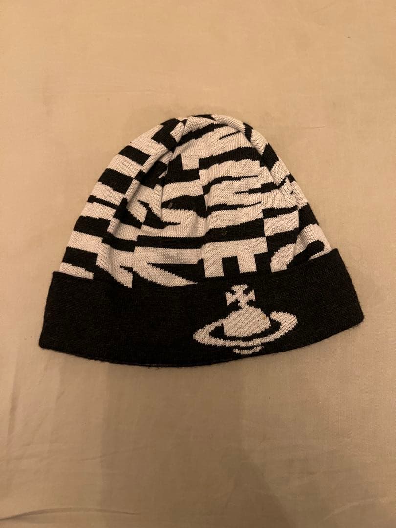 Vivi Wes ストライプニット帽 - メルカリ
