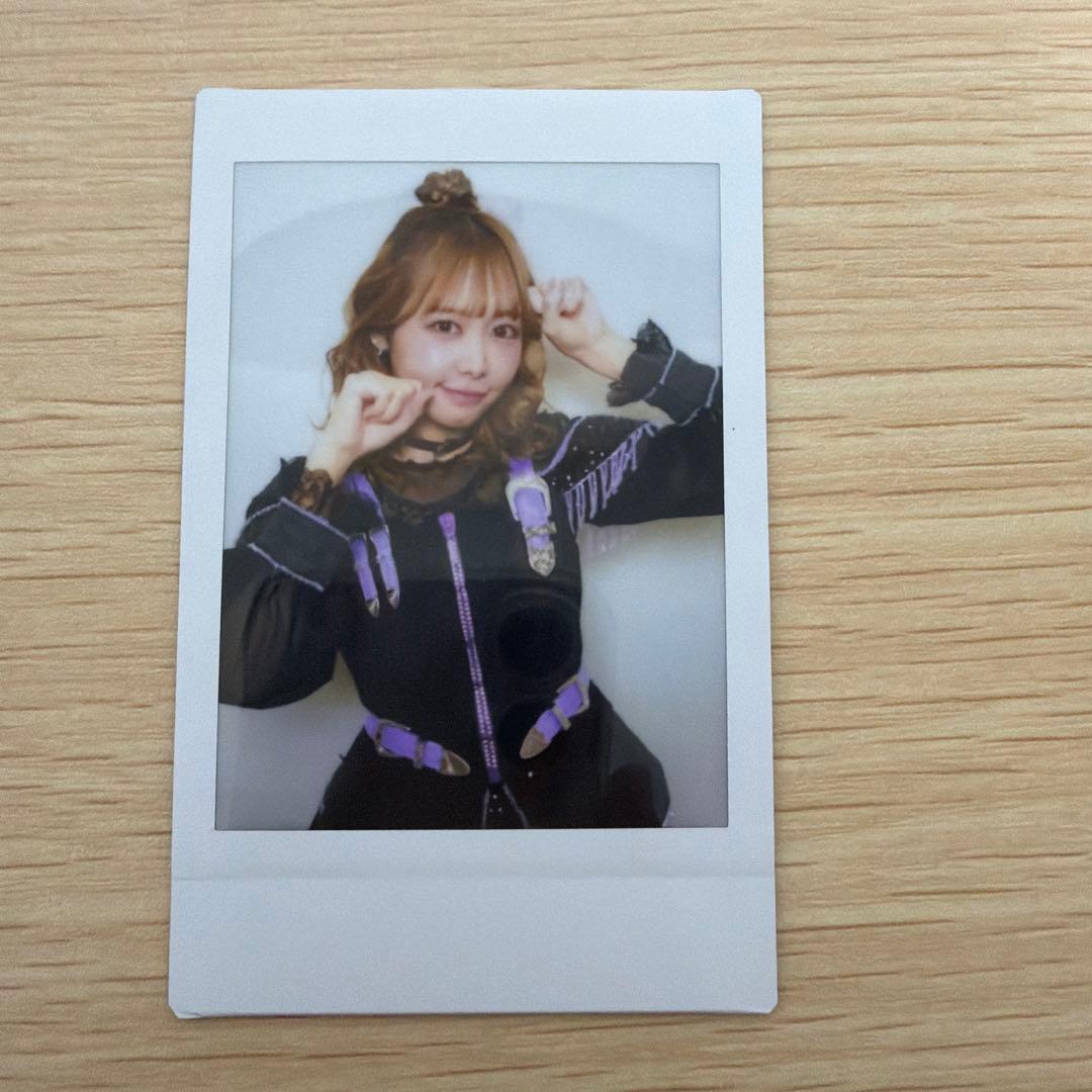 仲川瑠夏 プリントチェキ 黒衣装 - メルカリ