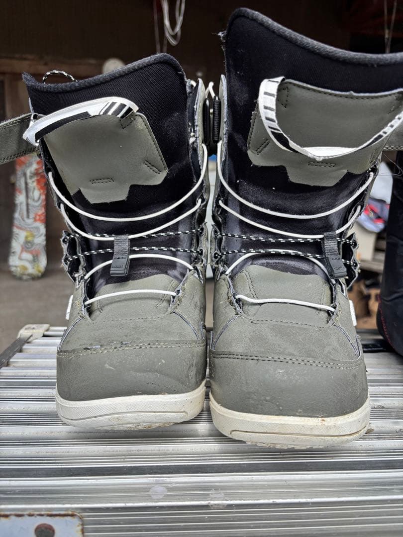 DEELUXE ディーラックス スノーボードブーツ グレー　25.5 楽天市場】レビューでクーポン☆[日本正規品] スノーボード ブーツ