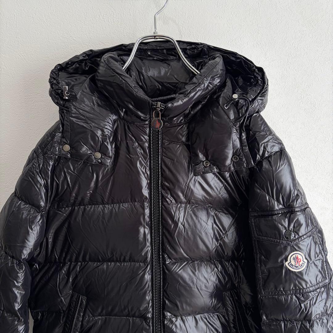 美品✨】モンクレール MAYA ダウン 黒 DISTタグ シリアル認識済 - メルカリ