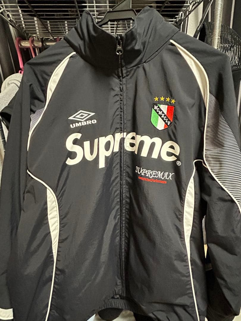 Umbro Supreme ナイロンジャケット L - メルカリ