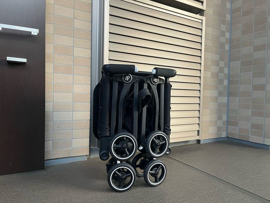 中古　gb POCKIT AT ベビーカー Velvet Black Amazon.com : gb Pockit+ All-Terrain, Ultra Compact Lightweight