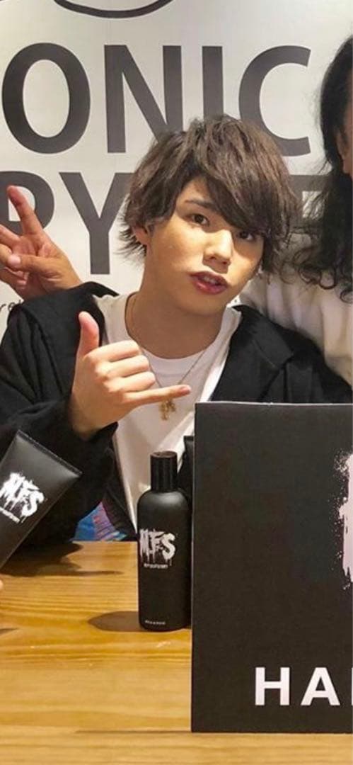 マイファスHiro着用 Christian dada パーカー 低 価格