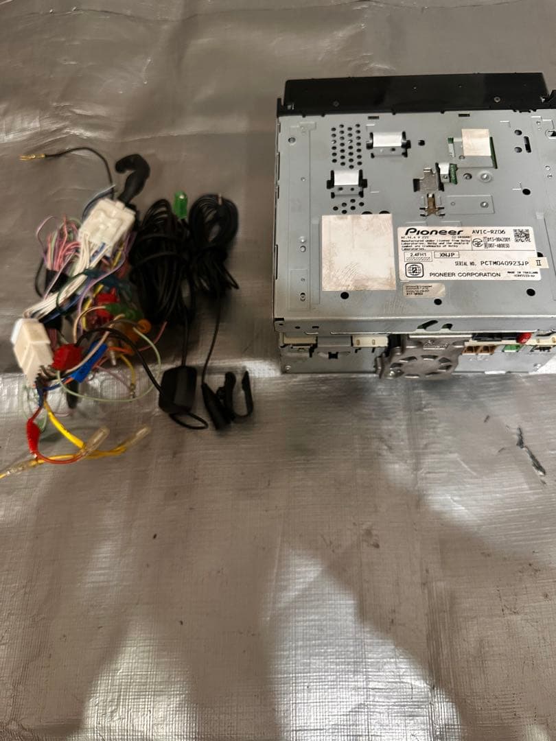 カーナビ Carrozzeria Pioneer AVIC-RZ06 2015