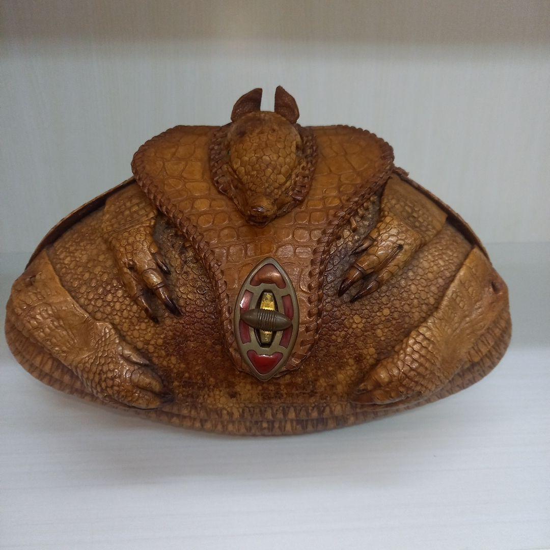 アルマジロ ショルダーバッグ 革 センザンコウ ポーチ ヴィンテージ