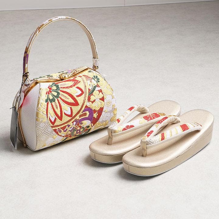 【新品】沙織謹製 草履バッグセット 24cm 古典柄 帯地 　03020