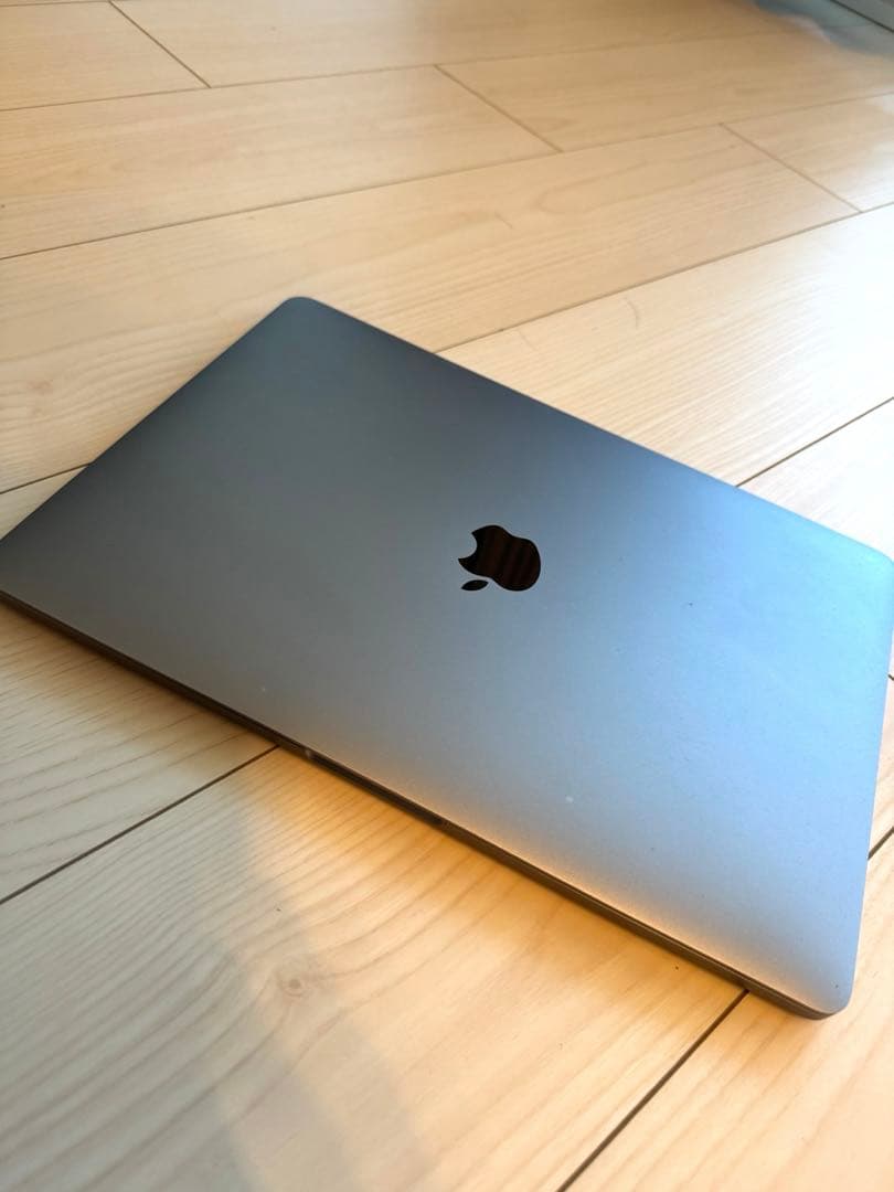 Apple MacBook Pro13インチ 2017年 MacBook Pro (13-inch, 2017, Four Thunderbolt 3 ports) - Technical