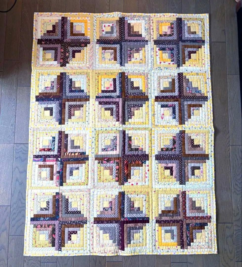 ハンドメイドタペストリー　ベビーキルト