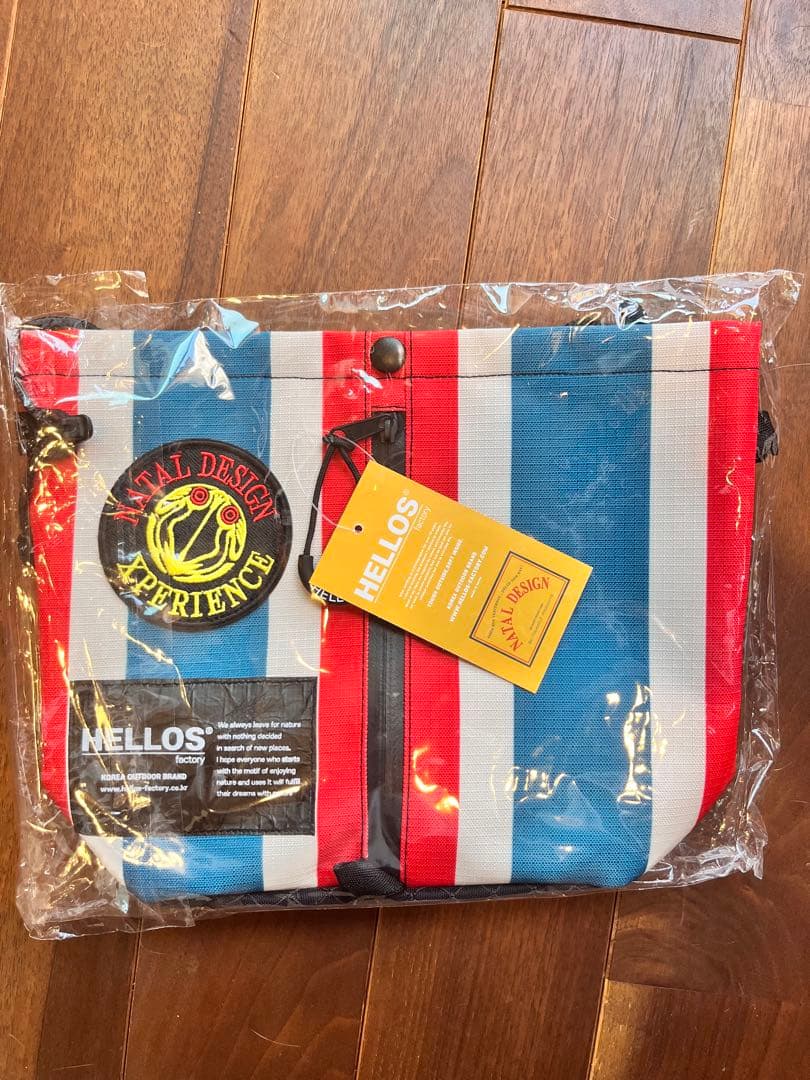 HELLOS × NATAL DESIGN サコッシュ レトロストライプ - メルカリ