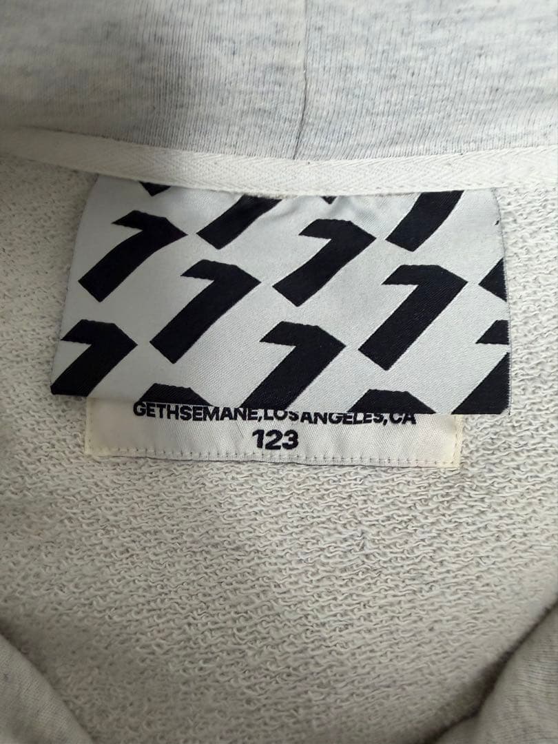 RRR123 ジップパーカー コムドットやまと着用 ニキ着用 - メルカリ