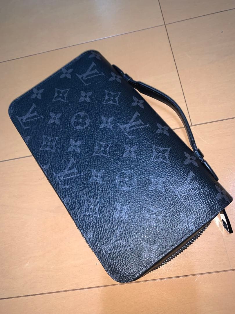LOUIS VUITTON モノグラムエクリプス ジッピーXL