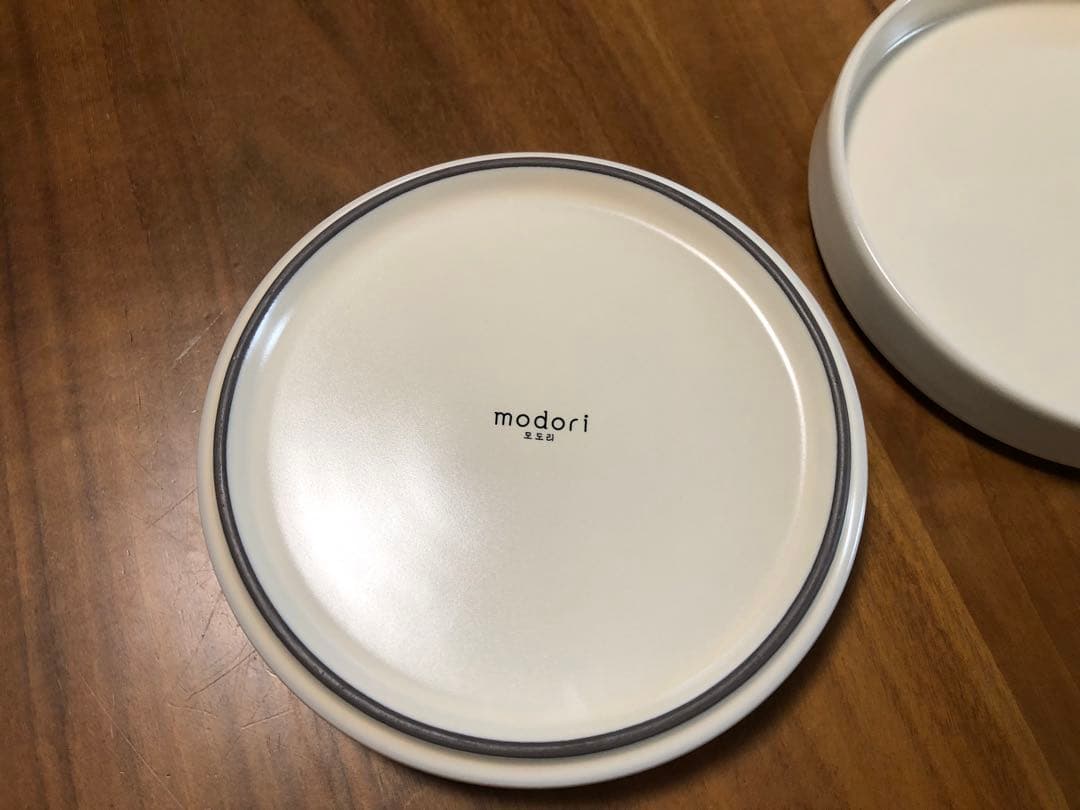 韓国 モドリ お皿セット 2セット ベージュ ミニマリスト コンパクト