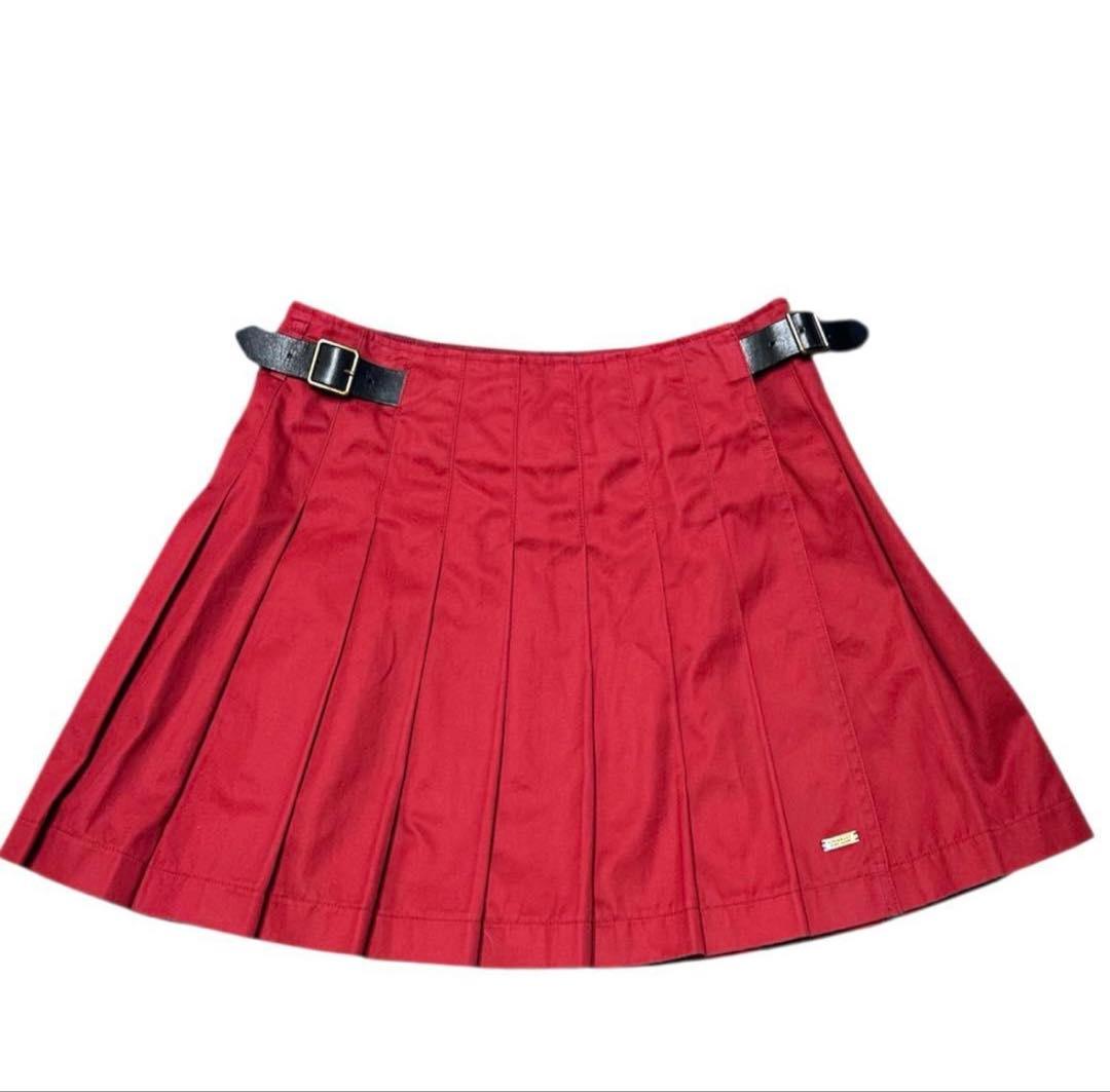 BURBERRY BLUE LABEL レッドプリーツスカート/巻きスカート - メルカリ