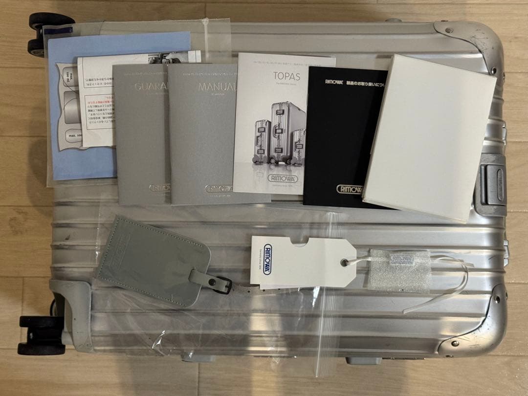 RIMOWA 】リモワ トパーズ4輪 32L 正規品 ギャランティ付き - メルカリ