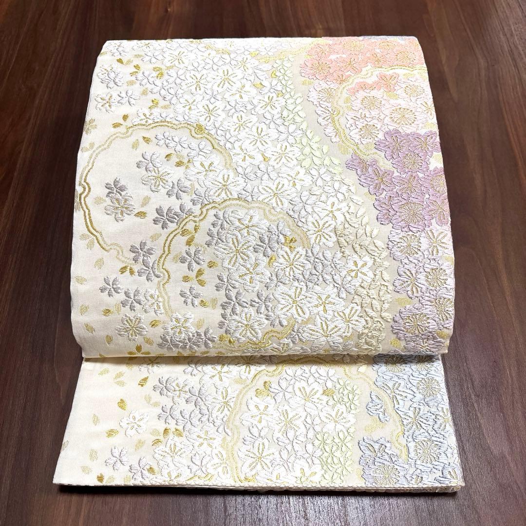 正絹 六通袋帯【刺繍 花々 雪輪】