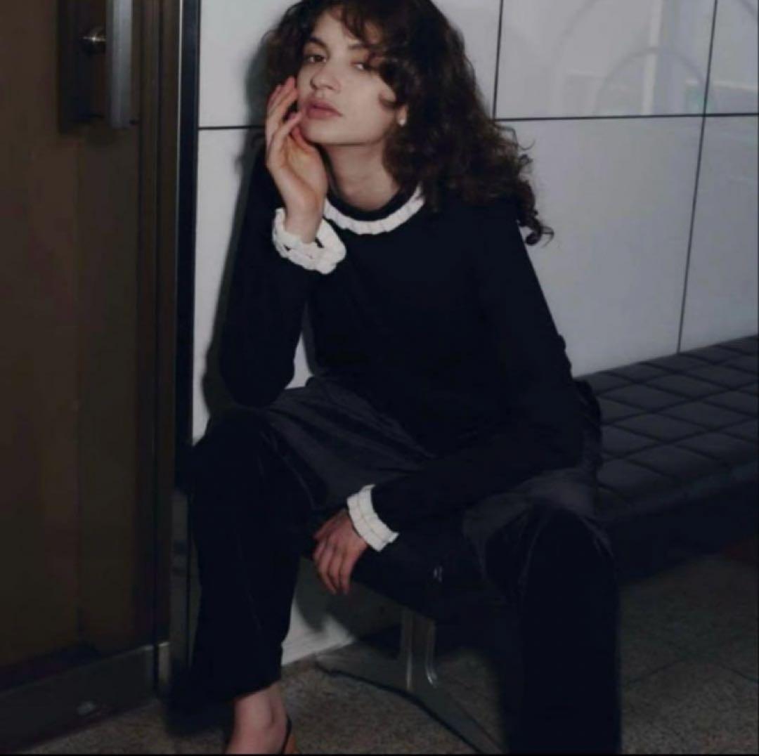 新作！OHGA BICOLOR FRILL KNIT - メルカリ