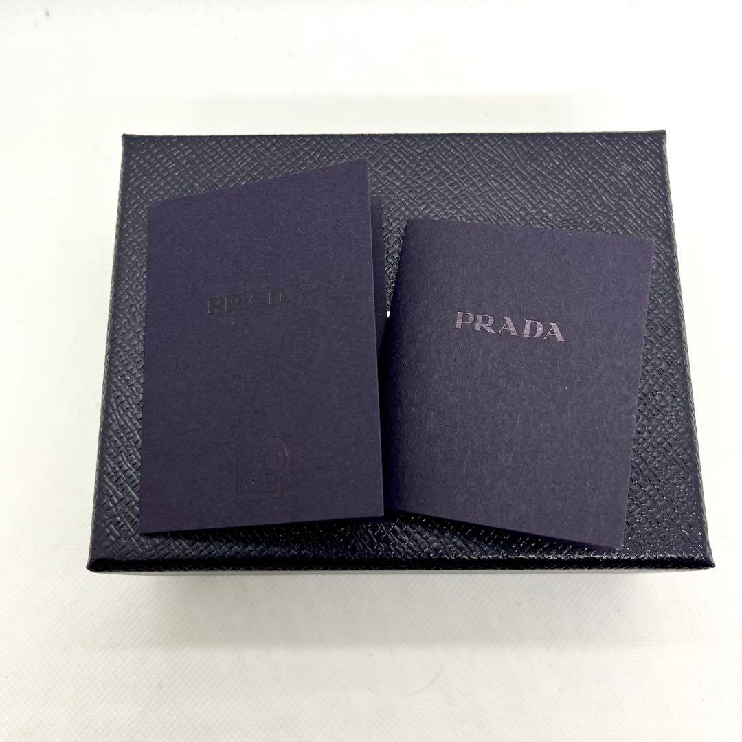 箱・ギャラ付き/極美品/ICチップ/現行✨プラダ 三つ折り財布 ヴィッ