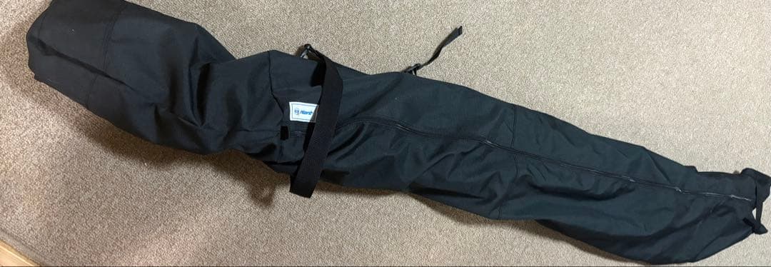 Hart スキー板 Tyrolia ビンディング付き、ストック付き、ケース付き