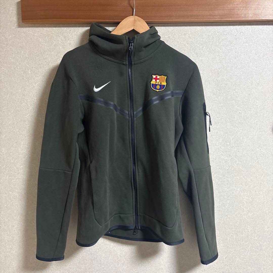 NIKE テック バルセロナ 新バルセロナパーカー！☆FC Barcelona Tech Fleece Windrunner (Nike