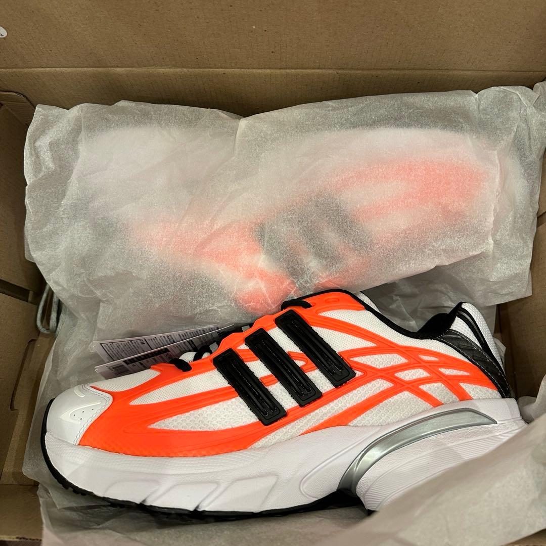 あ*ぱ様 adidas Adistar XLG 2.0 WhiteBlackOr - メルカリ