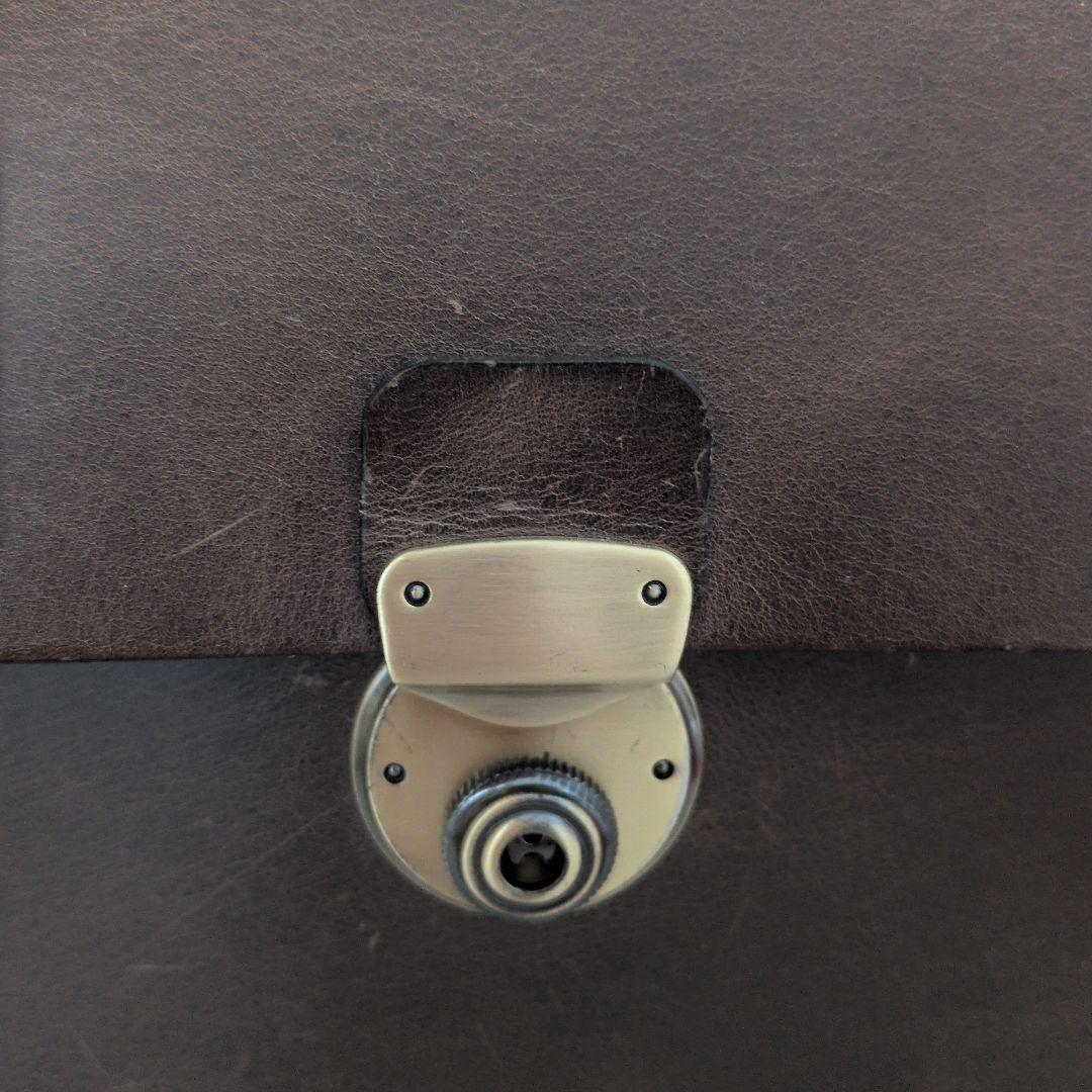 ヘルツ　アオリノハンドバッグ 限定革HERZ