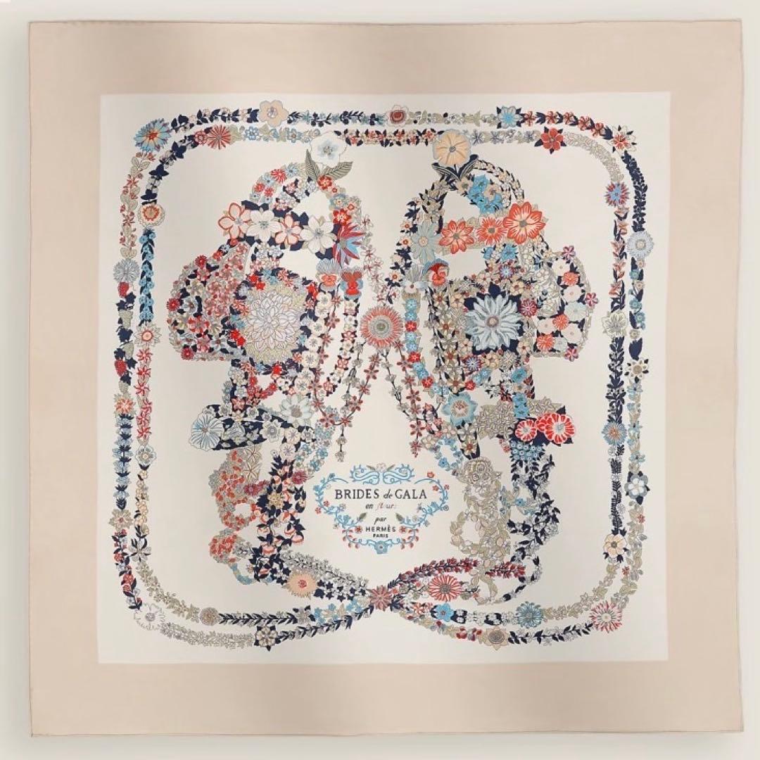 エルメス 2025春夏 《ブリッド・ドゥ・ガラ・アン・フルール》 カレ 90