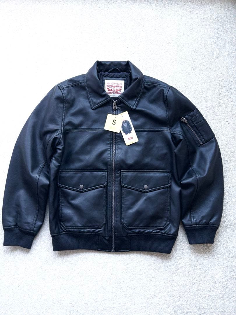 新品リーバイス レザージャケット A-2 フライトジャケット フェイク