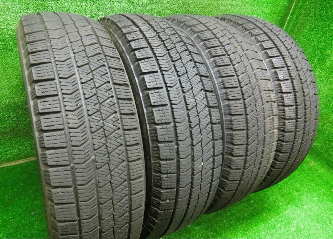 2022年製⭐︎バリ溝⭐︎165/65R14⭐︎BRIDGESTONE⭐︎VRX2⭐︎送込 ブリザック 165/65R14 ブリヂストン VRX2 スタッドレスタイヤ（単品）1