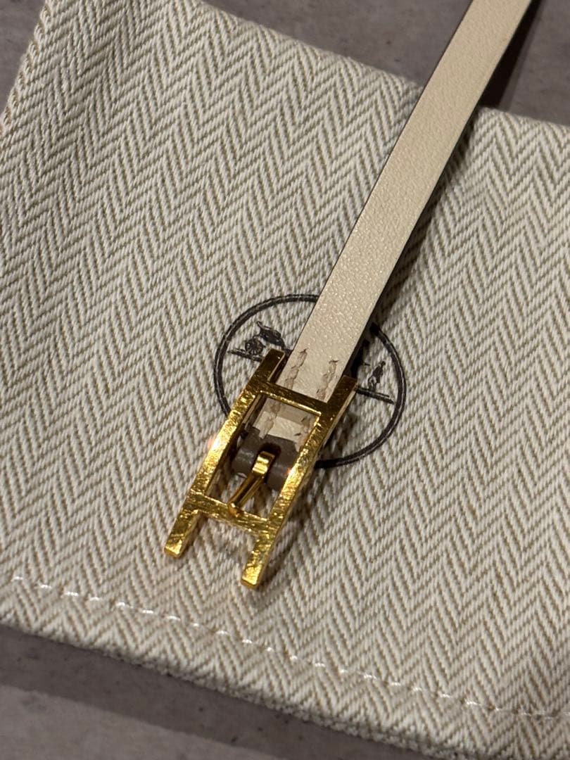 値下げエルメスレザーブレスレット 《ビーアピ》 エトゥープ・ナタゴールド金具T2