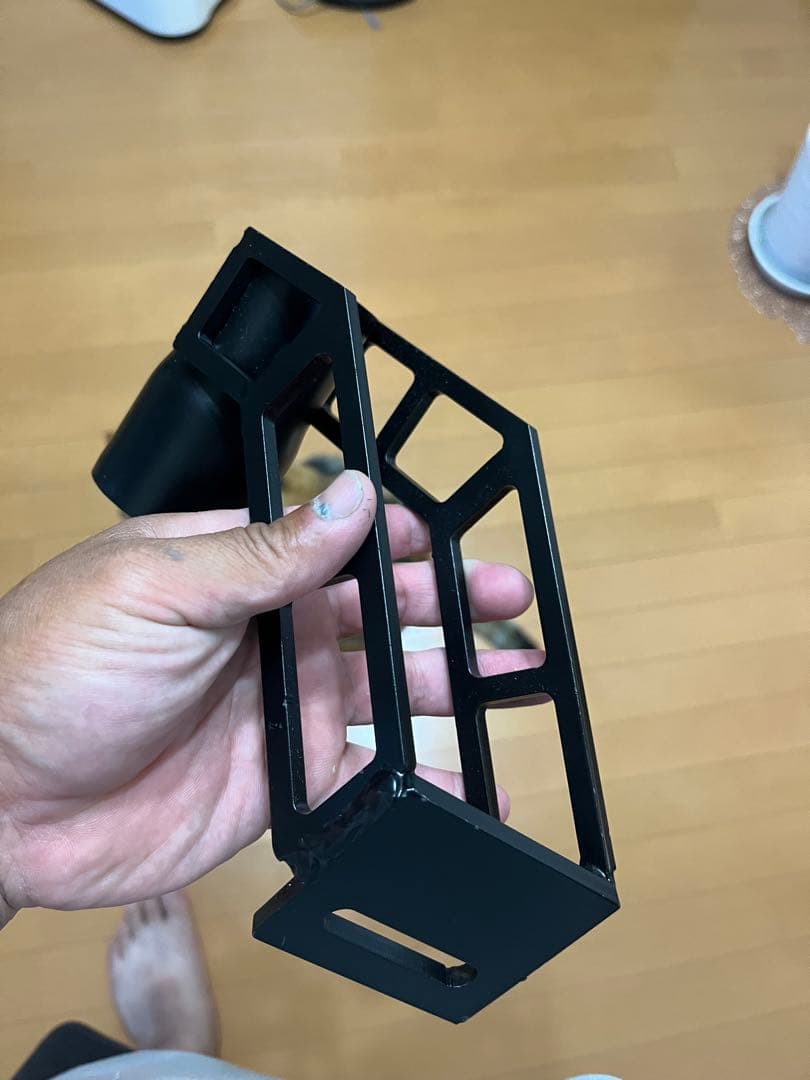 トヨタ カムリ 70系 マフラーカッター 4本出し - メルカリ