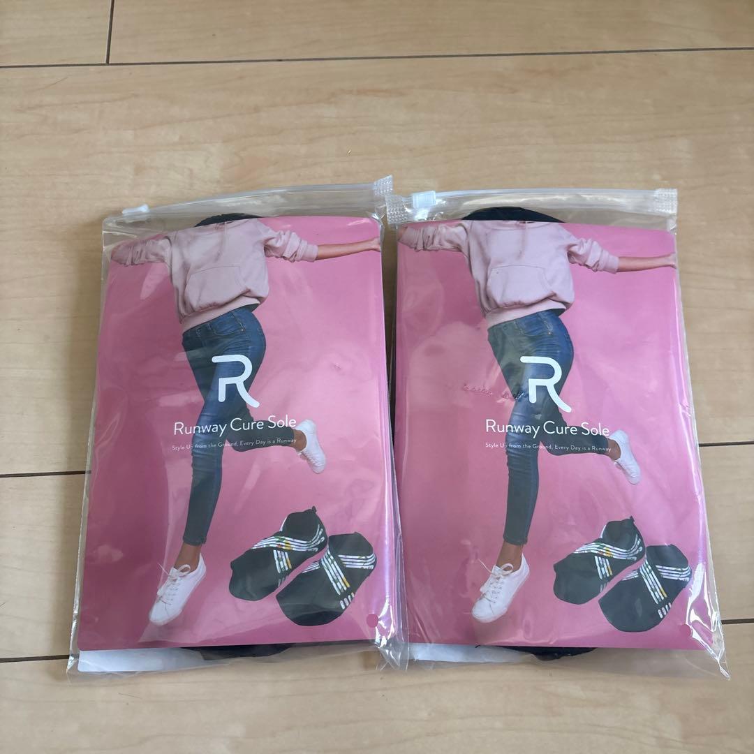 新品未使用ランウェイキュアソール Ｌサイズ 24.0〜24.5センチ ２足セット