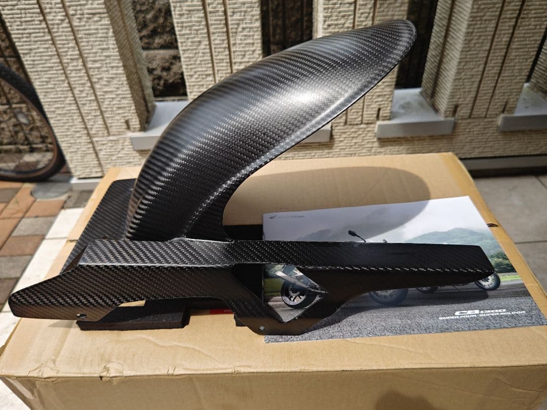 CB1300SF・SB ネクスレイ　カーボン リアインナーフェンダー ネクスレイのドライカーボン製リヤインナーフェンダーに18年式以降の