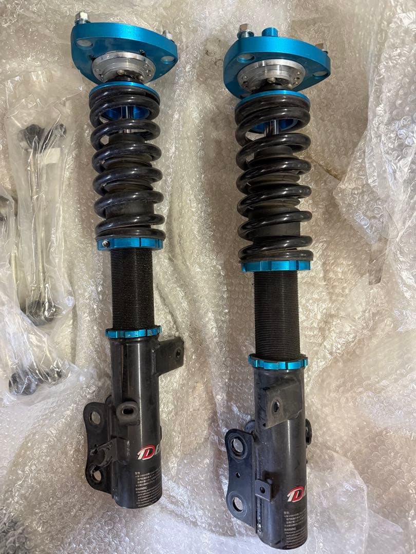 0000 MAZDA cx-8 アテンザ　アクセラ　イデアル車高調 着地の美学（CARBASE 008 × MAZDA AXELA） | stancemagazine [スタンス