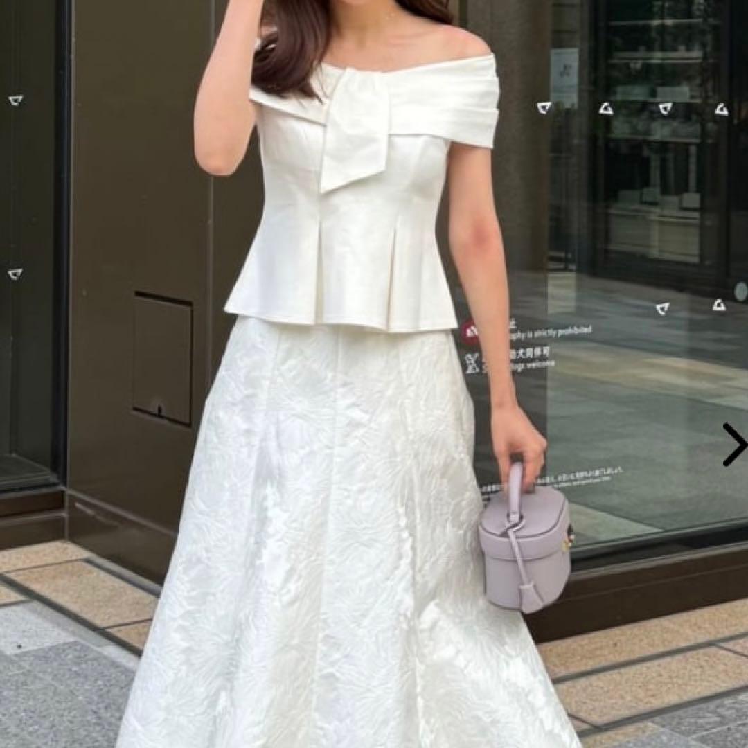 Herlipto】 Lily Shawl Peplum Top white M - メルカリ