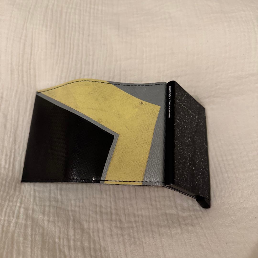 FREITAG × SECRID F705 - メルカリ