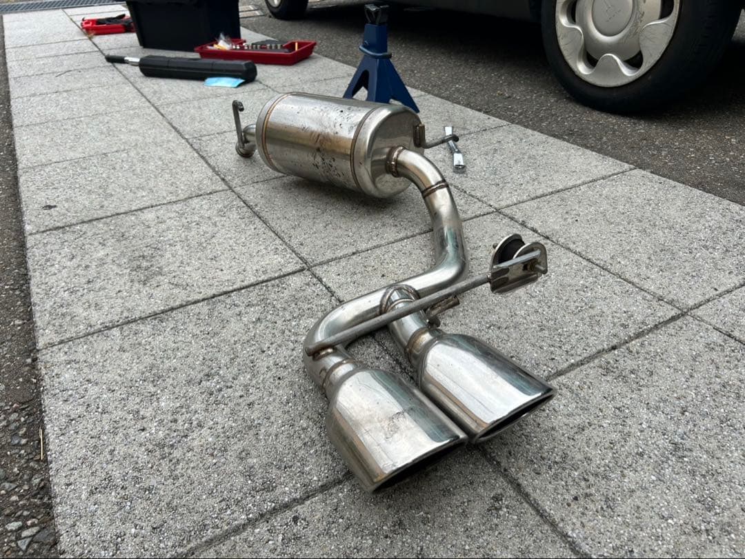 HA36S アルトワークス 4WD Blitz センター出しマフラー