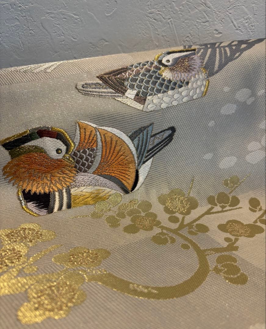 ま*ん様 人間国宝 羽田登喜夫「鴛鴦」　六通袋帯　落款入り ま*ん様 人間国宝 羽田登喜夫「鴛鴦」 六通袋帯 落款入り - メルカリ