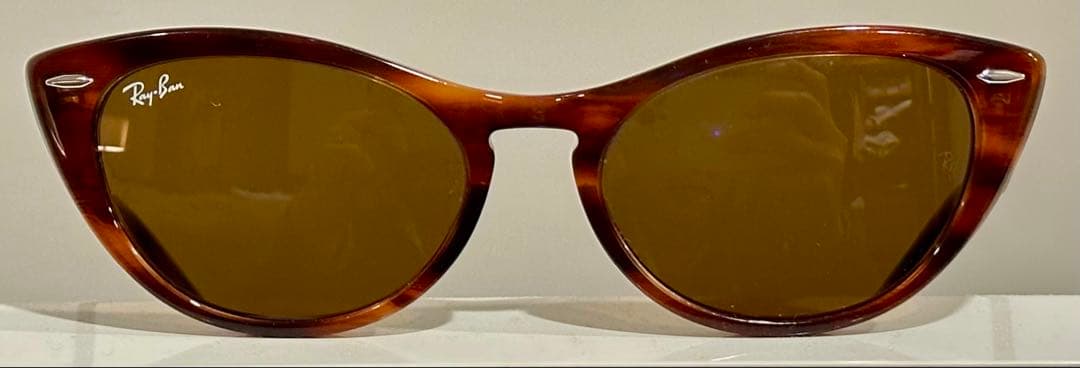 Ray-Ban ブラウン キャットアイ サングラス Ray-Ban キャットアイ サングラス | ブラウン | FARFETCH JP