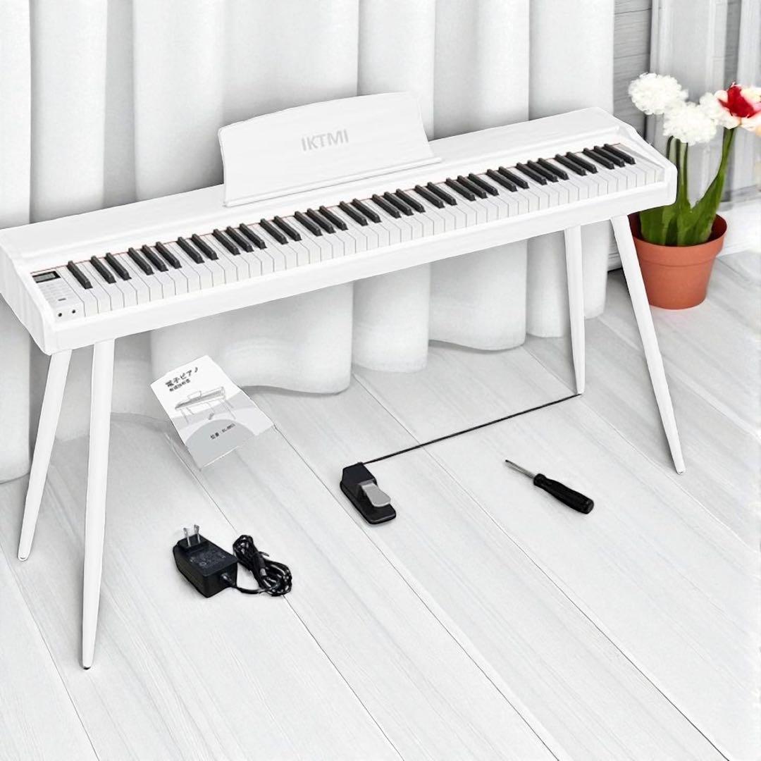 電子ピアノ 88鍵盤 木製ピアノ ペダル付き スタンド一体型⭕️白色⭕️ Amazon | IKTMI 木製 電子ピアノ 88鍵盤 アップライト ピアノ電子