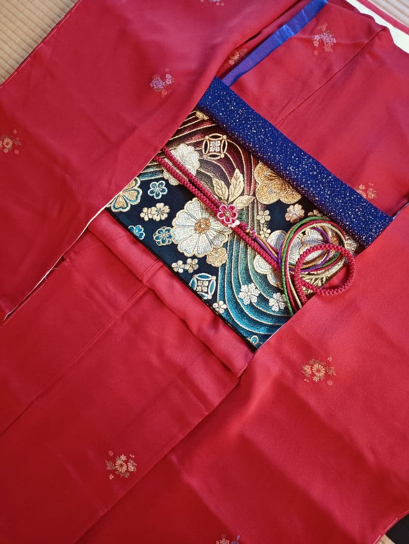 くるみ　トール　未着用振袖 フルセット　赤　無地　丈170 裄70　正絹