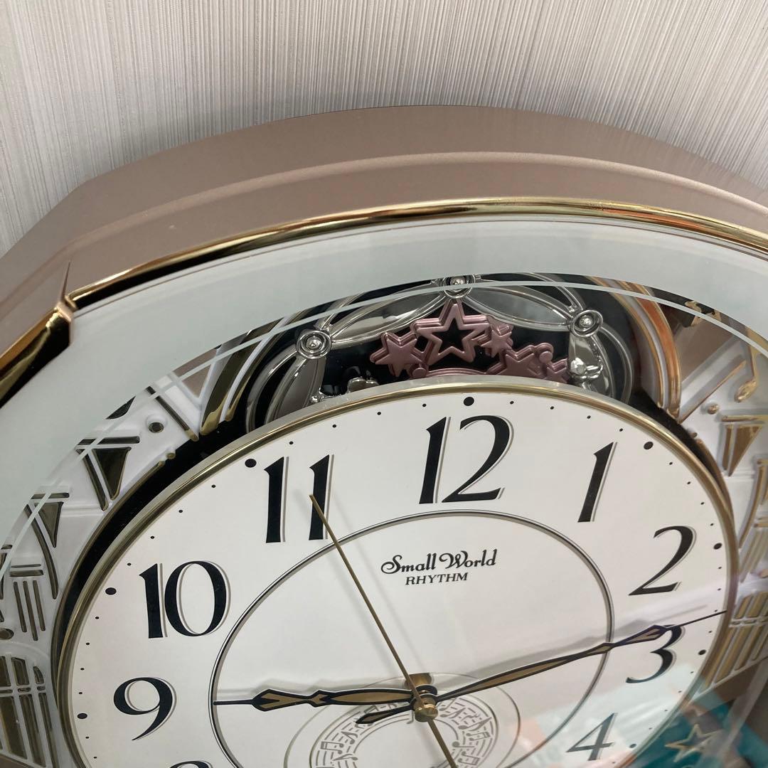 掛時計 オーバル型 スモールワールドノエルM(生産終了品) - メルカリ