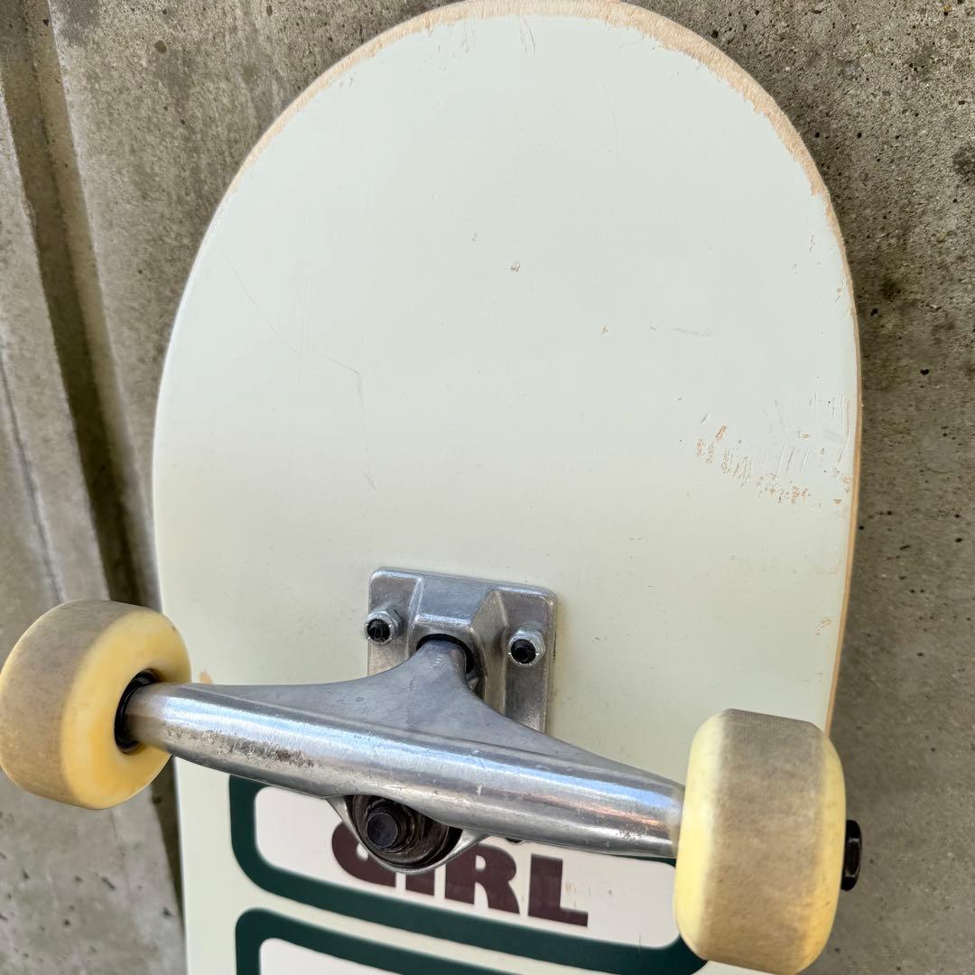 GIRL スケートボードデッキ ホワイト - メルカリ