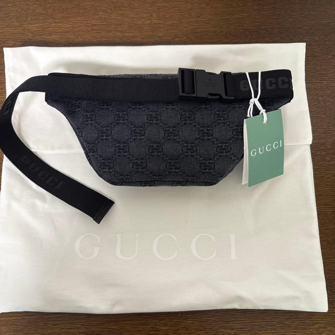 しじみ様♪⚠️《未使用》GUCCI／〔チルドレンズ〕GGデニム ベルトバッグ