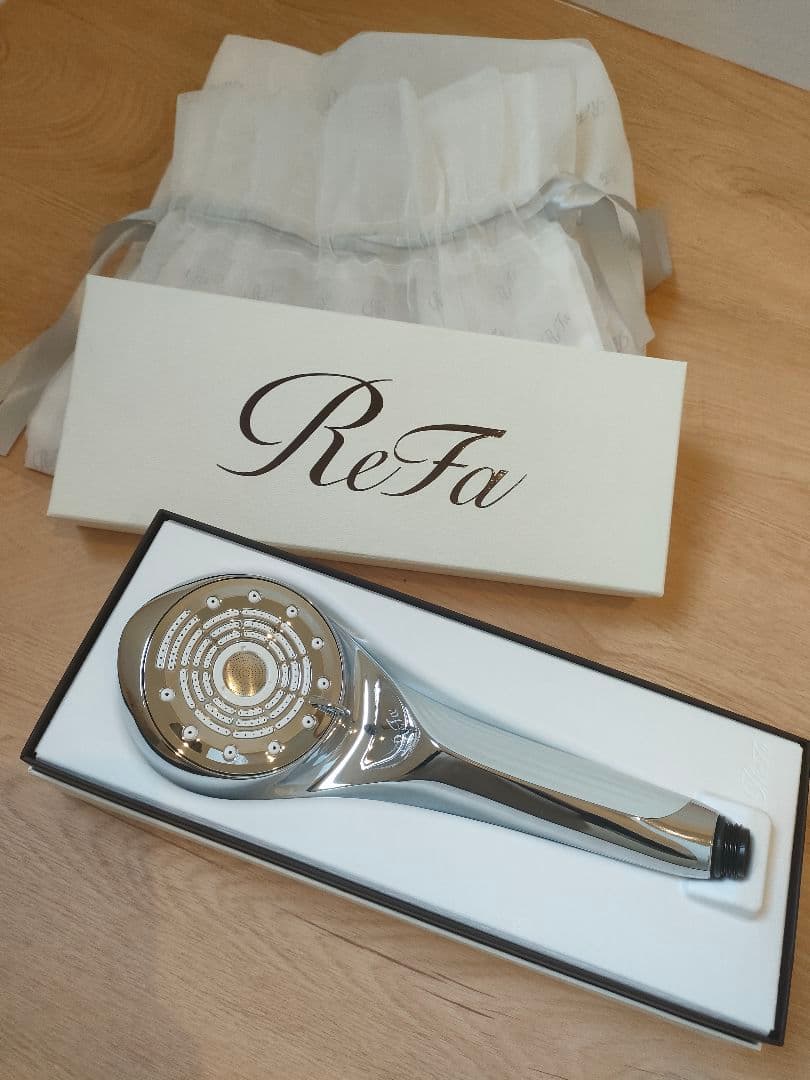 ReFa シャワーヘッド 新品未使用 ReFa（リファ） ○ReFa シャワーヘッド 塩素低減○ リファファイン
