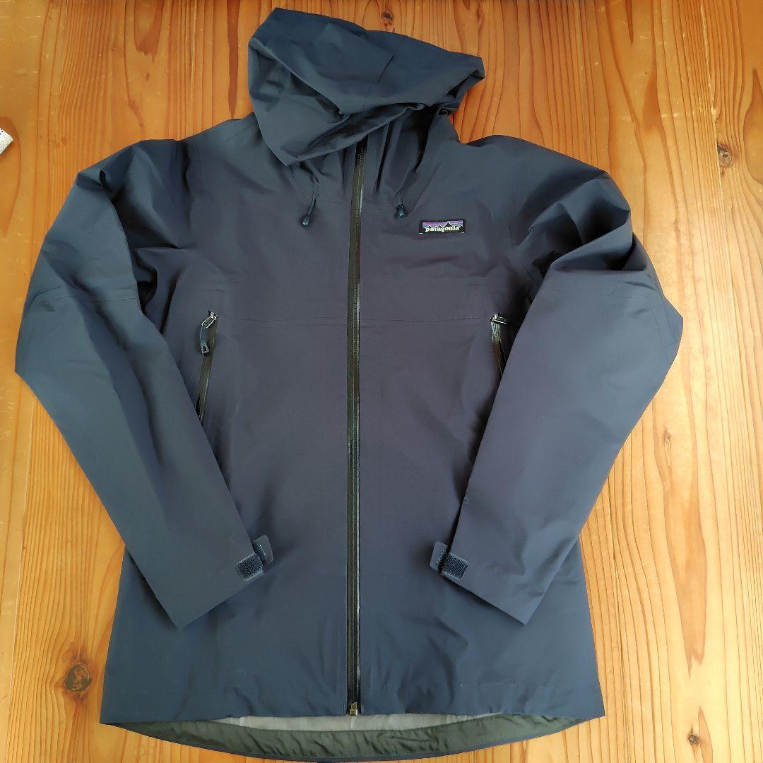 専用です　新品　パタゴニア　ゴアテックス パタゴニアのゴアテックスダウン】大人が選ぶべき「紳士な黒の名品」18