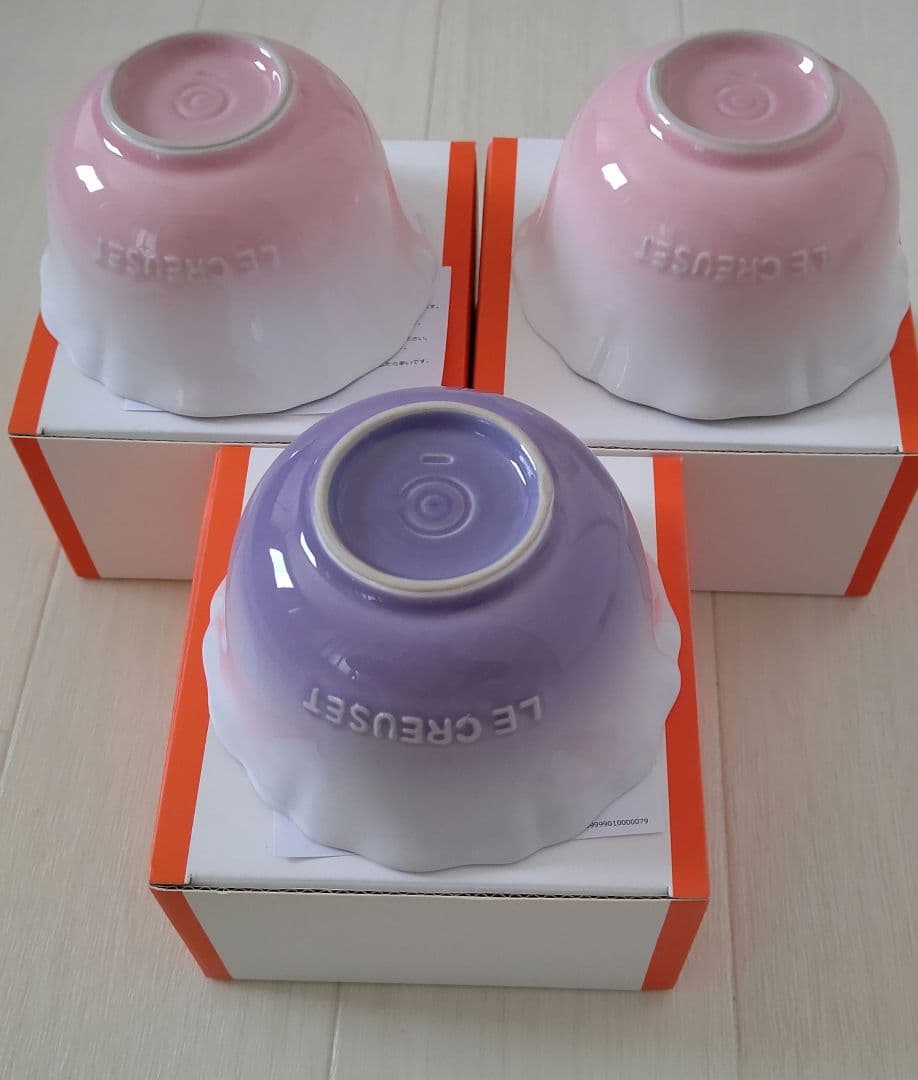 ルクルーゼ エレガントフリル ライスボウル 3つ 新品箱入り